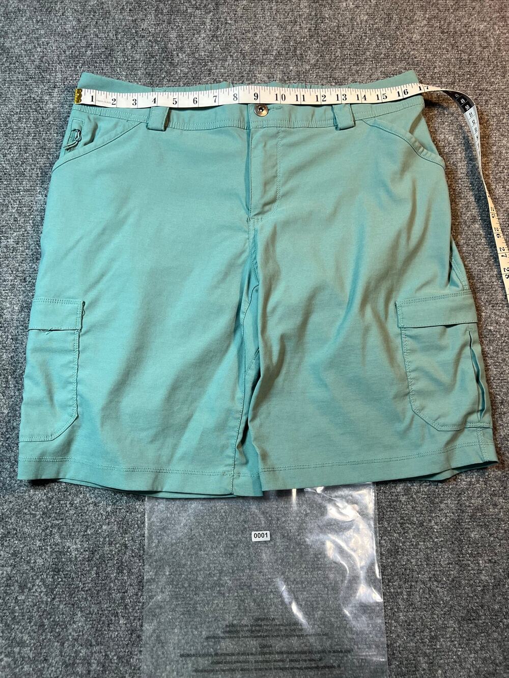 Duluth Trading Co Women’s Size 12 Teal Cargo Hiking Shorts Stretch Outdoor